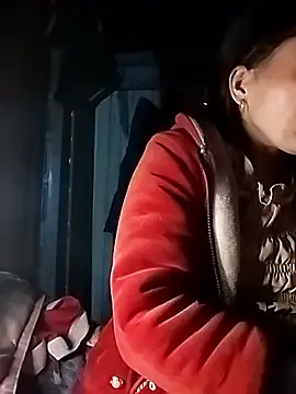  YooY  online show from 01-14-26, 02:09