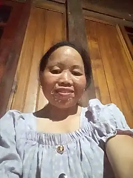  YooY  online show from 09-15-25, 03:23
