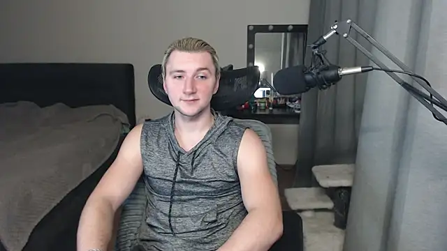 Elvin Vaenight online show from 10-15-25, 10:40