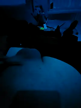 Snapshot of Ray2450x chatting on 10-27-25, 03:18 Ray2450x online show from 10-27-25, 03:18