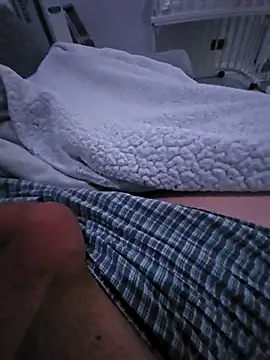 Snapshot of Ray2450x chatting on 10-25-25, 02:28 Ray2450x online show from 10-25-25, 02:28