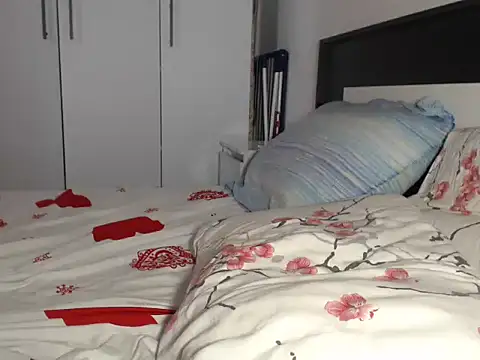 petite danielle online show from 06-28-26, 01:06