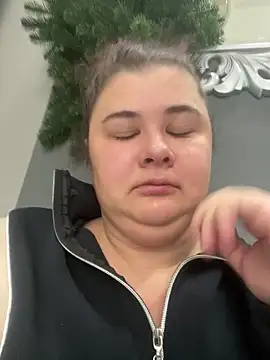 AliceCurlyX online show from 12-01-25, 09:21