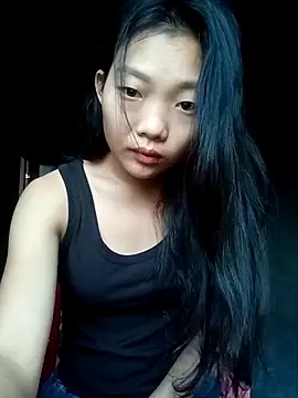 Snapshot of Ananine chatting on 05-19-26, 11:23 Ananine online show from 05-19-26, 11:23
