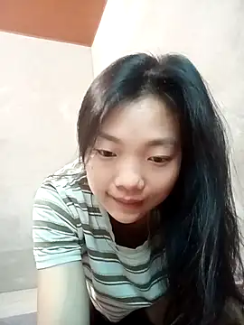 Ananine online show from 04-06-26, 11:50