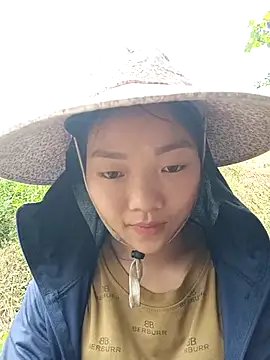 Ananine online show from 04-04-26, 06:20