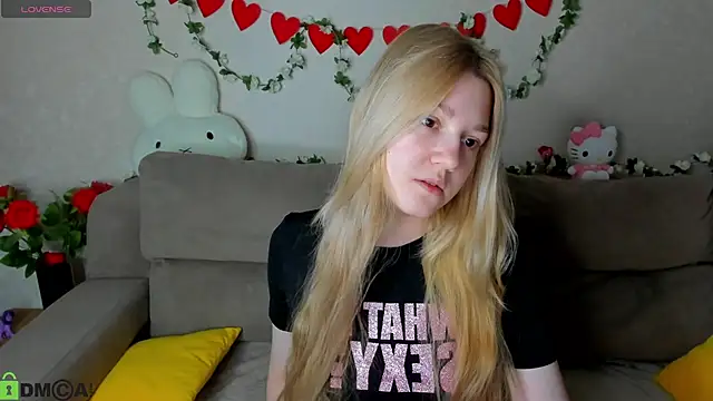 Sylvia Ortiz online show from 03-04-26, 01:02