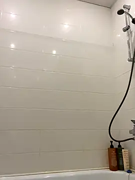 Snapshot of C8ETO4KA chatting on 09-15-25, 11:21 C8ETO4KA online show from 09-15-25, 11:21