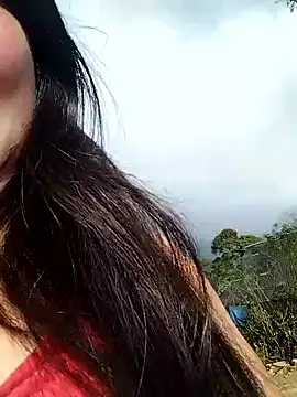 lusy-00 online show from 12-22-25, 01:50