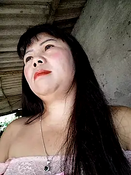 Snapshot of lusy-00 chatting on 10-02-25, 01:31 lusy-00 online show from 10-02-25, 01:31