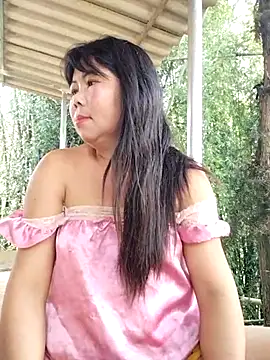 Snapshot of lusy-00 chatting on 05-26-26, 06:55 lusy-00 online show from 05-26-26, 06:55