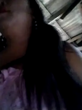 Snapshot of lusy-00 chatting on 06-11-26, 02:53 lusy-00 online show from 06-11-26, 02:53