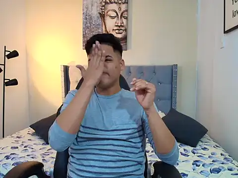 Snapshot of stewart_mateo_ chatting on 10-06-25, 02:02 stewart mateo  online show from 10-06-25, 02:02