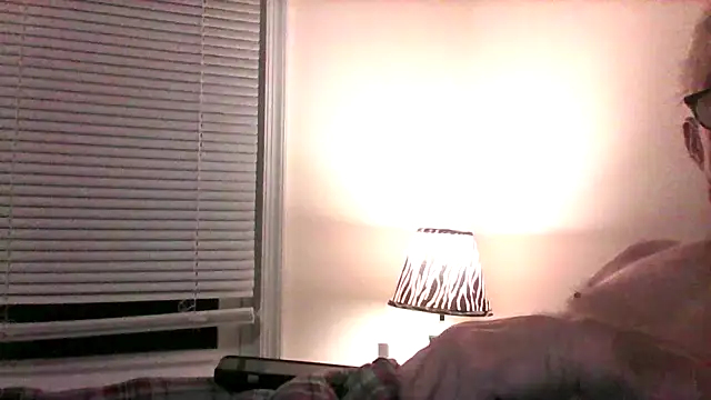 marcie2963 online show from 12-04-25, 03:05