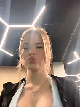 SMELLSEX online show from 11-26-25, 07:14