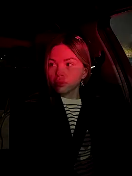 SMELLSEX online show from 10-22-25, 04:17