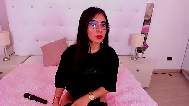 Snapshot of sweetabbey chatting on 11-23-25, 03:27 sweetabbey online show from 11-23-25, 03:27