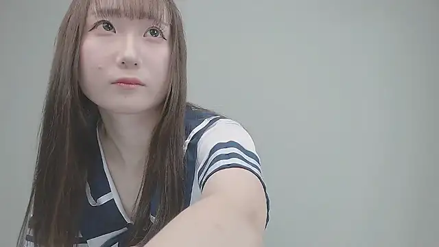 Hanna xxx cute online show from 12-22-25, 11:10