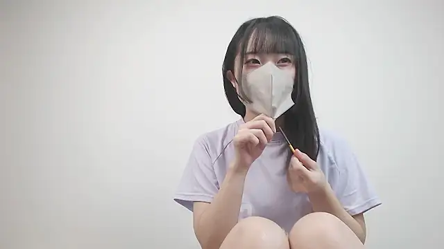 Hanna xxx cute online show from 10-06-25, 11:00
