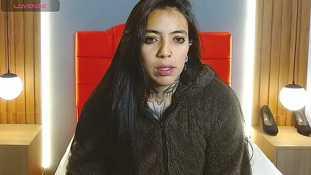 LiaMonroee  online show from 02-08-26, 12:14