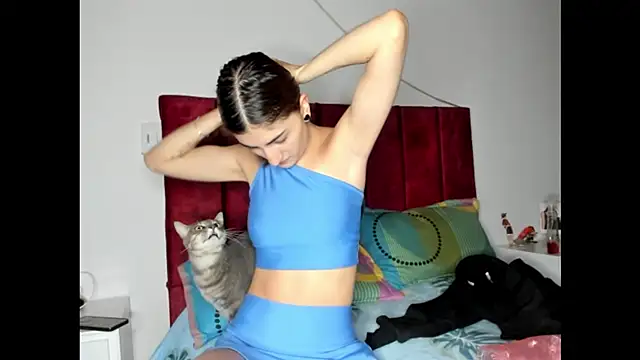 ScarletWitch X online show from 10-27-25, 11:05