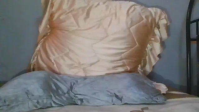 Nykho17 online show from 12-20-25, 07:00