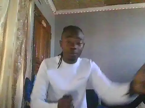 Nykho17 online show from 10-30-25, 07:39