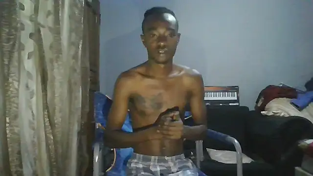 Nykho17 online show from 11-17-25, 08:57