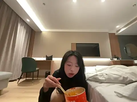 jingjing005 online show from 03-12-26, 11:03