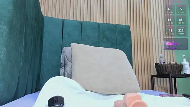 EvelynFoxx- online show from 11-17-25, 07:18