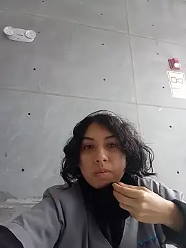 Syndel23 online show from 09-12-25, 05:02