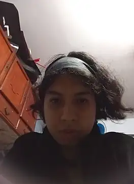 Syndel23 online show from 09-25-25, 02:28