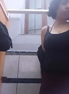 Syndel23 online show from 09-20-25, 04:23