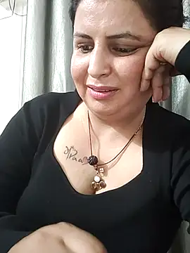 Jann Riya333 online show from 05-28-26, 04:46