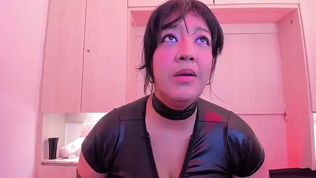 Snapshot of VickyRuiz_ chatting on 07-19-26, 12:24 VickyRuiz online show from 07-19-26, 12:24