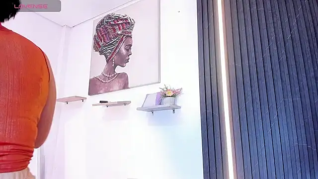 Gabrielaa Miller  online show from 09-25-25, 07:31
