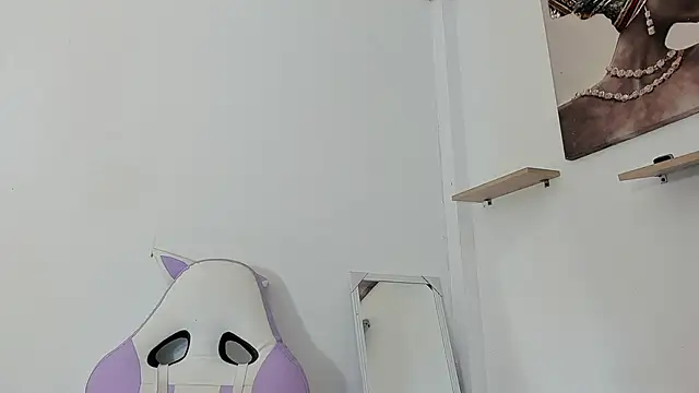 Gabrielaa Miller  online show from 09-24-25, 08:26