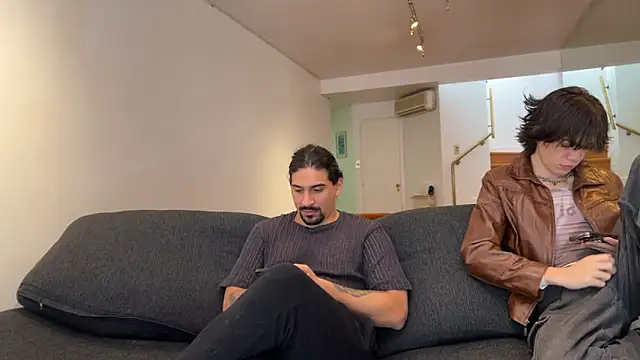 lenruy online show from 04-05-26, 01:29