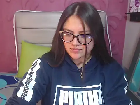 Snapshot of Cailing_Zu chatting on 09-30-25, 07:09 Cailing Zu online show from 09-30-25, 07:09