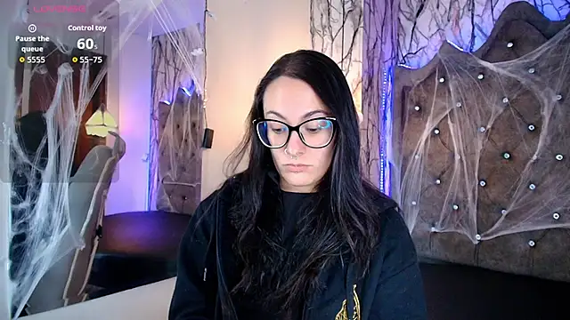 Snapshot of Zami_Escobar_of chatting on 10-23-25, 06:39 Zami Escobar of online show from 10-23-25, 06:39