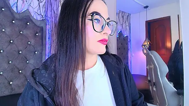 Snapshot of Zami_Escobar_of chatting on 11-14-25, 06:55 Zami Escobar of online show from 11-14-25, 06:55