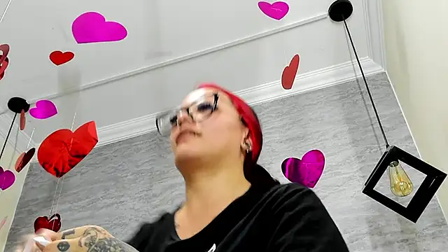 Snapshot of Zami_Escobar_of chatting on 02-13-26, 05:57 Zami Escobar of online show from 02-13-26, 05:57