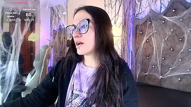 Snapshot of Zami_Escobar_of chatting on 11-01-25, 08:14 Zami Escobar of online show from 11-01-25, 08:14