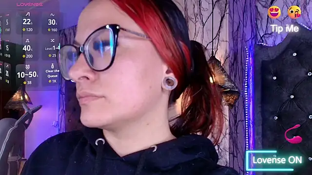 Zami Escobar of online show from 04-02-26, 05:30