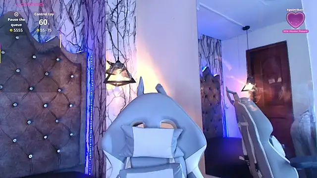 Snapshot of Zami_Escobar_of chatting on 12-15-25, 06:47 Zami Escobar of online show from 12-15-25, 06:47