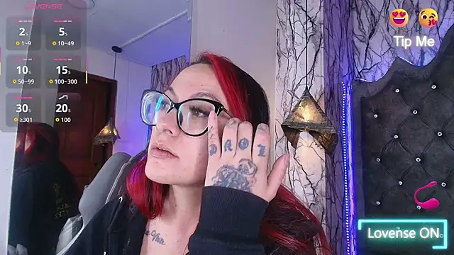 Zami Escobar of online show from 03-22-26, 07:37