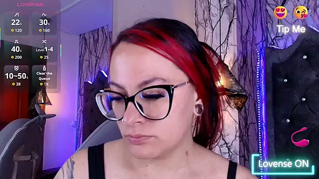 Zami Escobar of online show from 04-09-26, 04:02