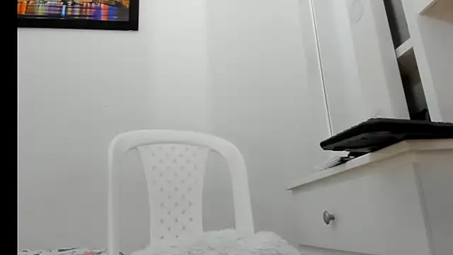 Snapshot of Ms_lunaRose chatting on 06-03-26, 10:14 Ms lunaRose online show from 06-03-26, 10:14