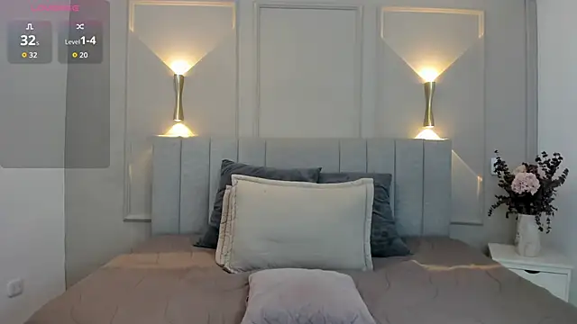 victoria bourne online show from 12-21-25, 12:07