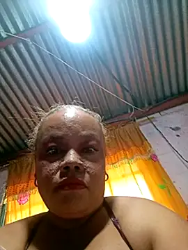 Snapshot of margaritamadura chatting on 10-27-25, 06:53 margaritamadura online show from 10-27-25, 06:53